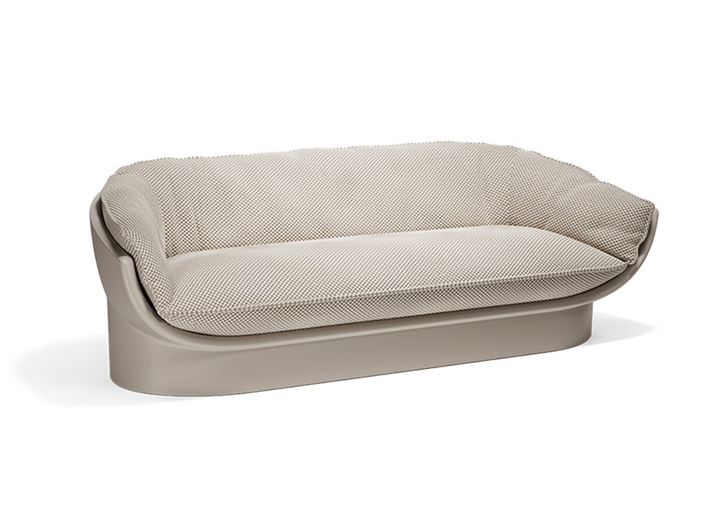 Inspirado en los clásicos del diseño industrial, el sofá Luna ofrece estética impactante y resistencia para uso exterior.