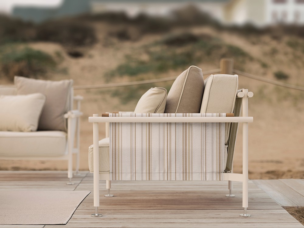 Sofá exterior modular Hamptons, inspirado en el lujo costero. Comodidad, estilo y máxima personalización.