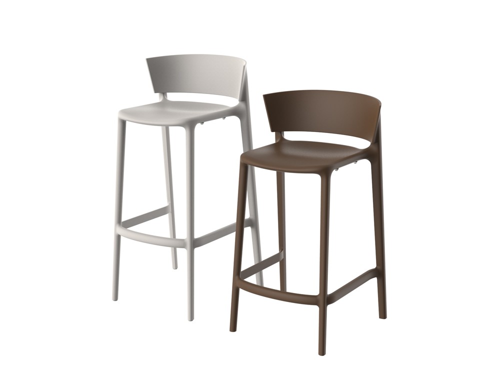 Taburete África disponible a dos alturas de polipropileno de Vondom