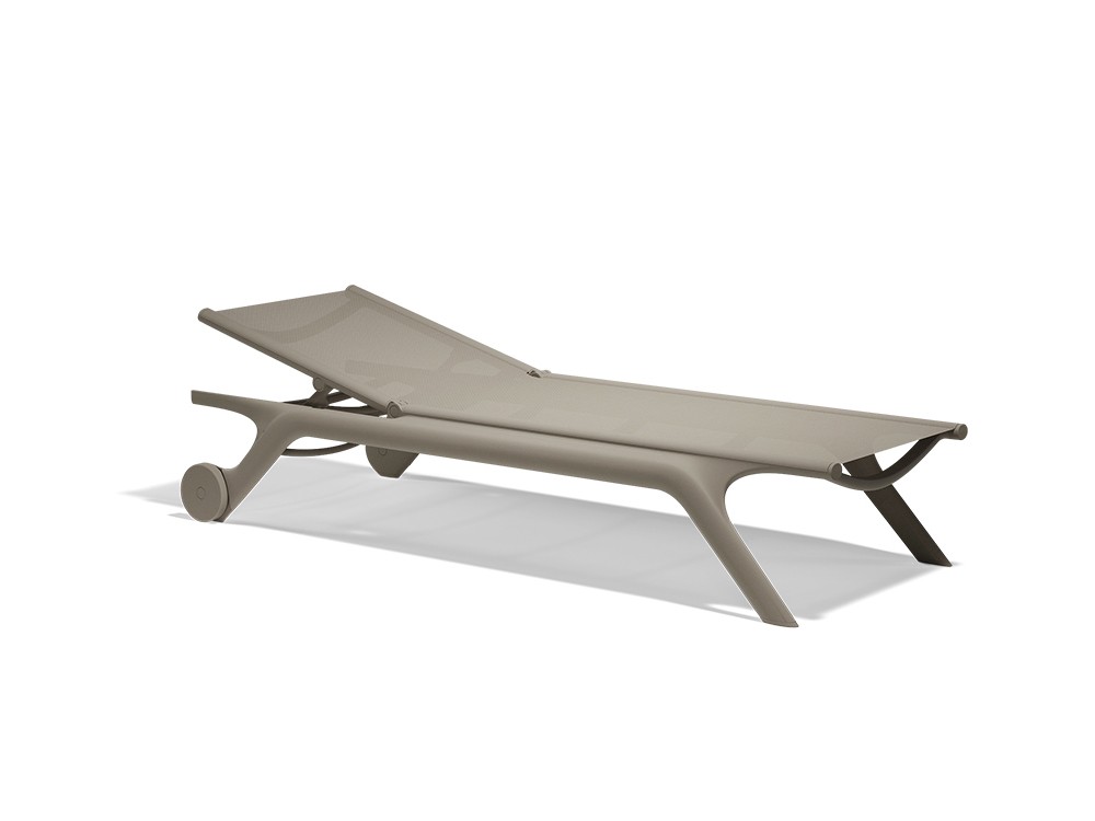 África tumbona de polipropileno apilable de Vondom