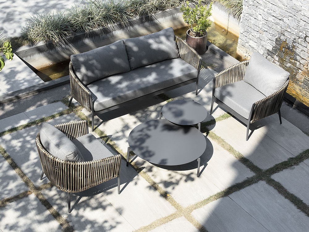 Disfruta del buen tiempo en tu terraza o jardín con la colección Bianca de Agua de mar