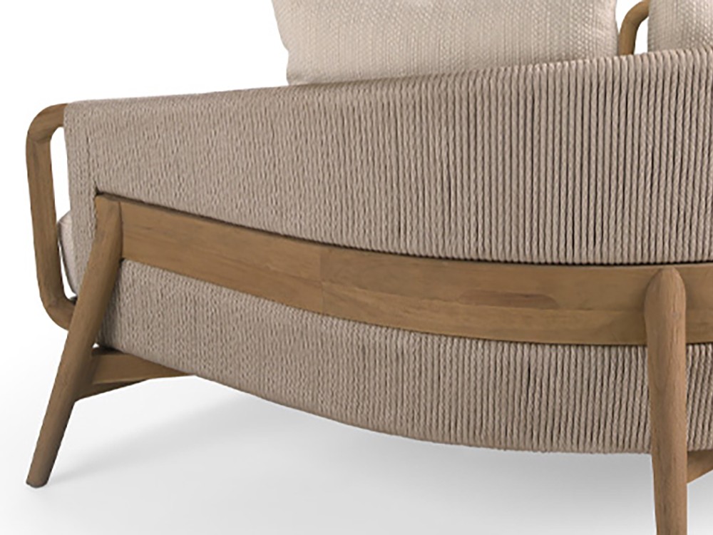 Detalle de la estructura del Daybed Desire, mostrando la elegancia de la teca y la resistencia de la cuerda tejida