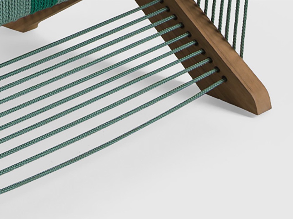 Madera de teca y cuerda trenzada en un diseño contemporáneo Snake Lounge de Joenfa