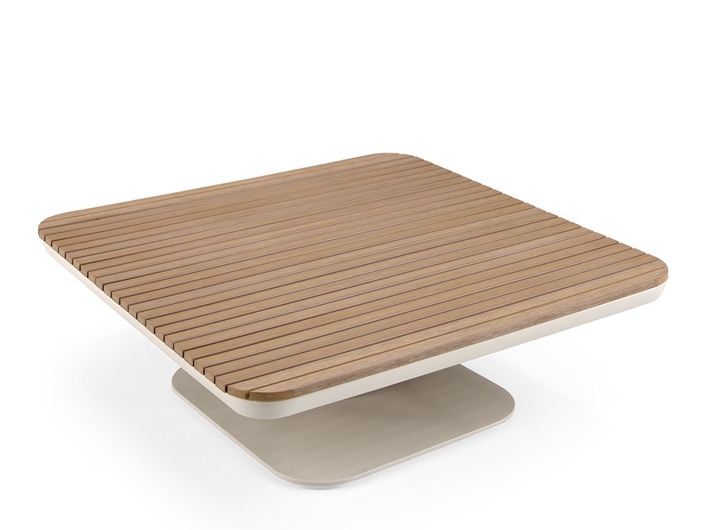Mesa de centro cuadrada con base de aluminio y sobre en madera de teca Domenica