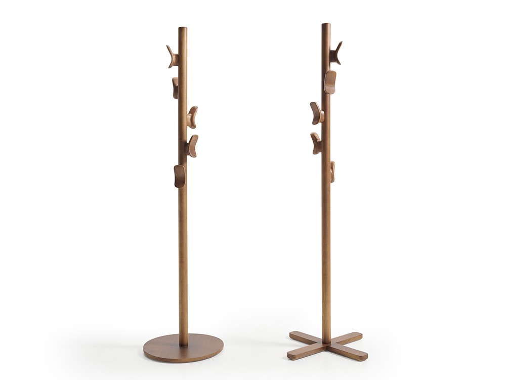 Diseño y funcionalidad para el perchero Stay de Beltá Frajumar