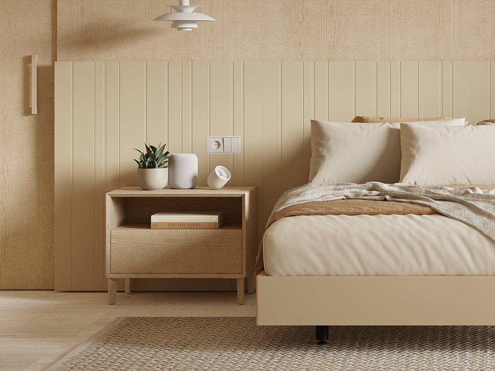 Detalle del cabecero Combo Codic y la mesita de noche en chapa natural Vive