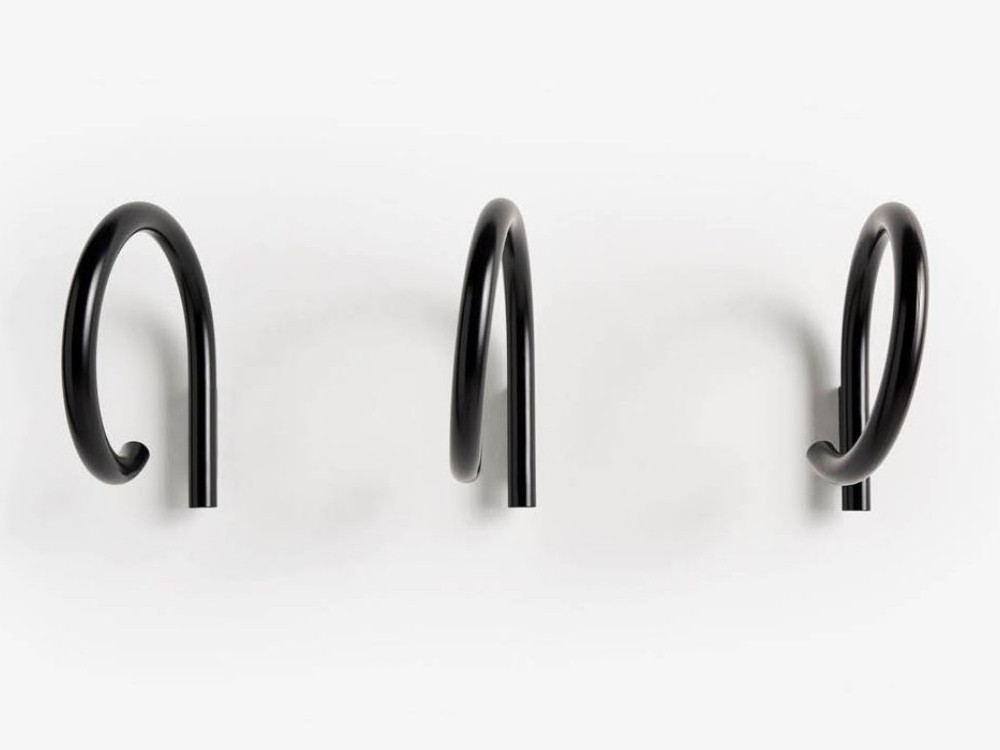 Percheros Loop diseñados por Achodoso para Beltá Frajumar