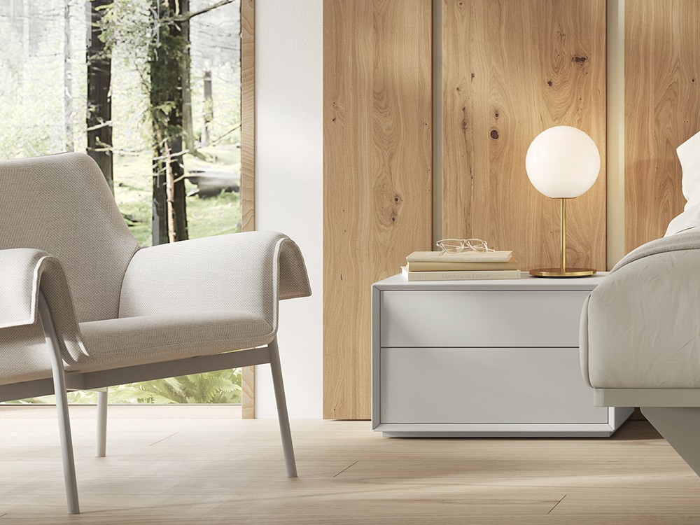 La mesita angul tiene apertura de cajones toca-toca.