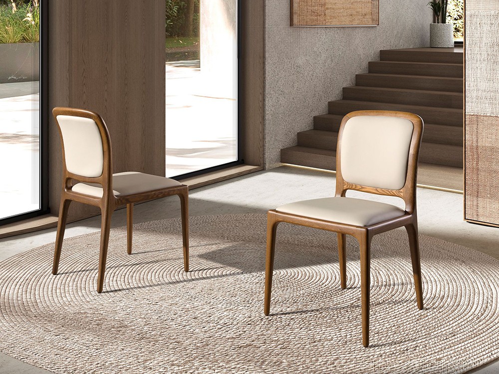Diseño italiano para tu comedor con la silla 4169 de Ángel Cerdá