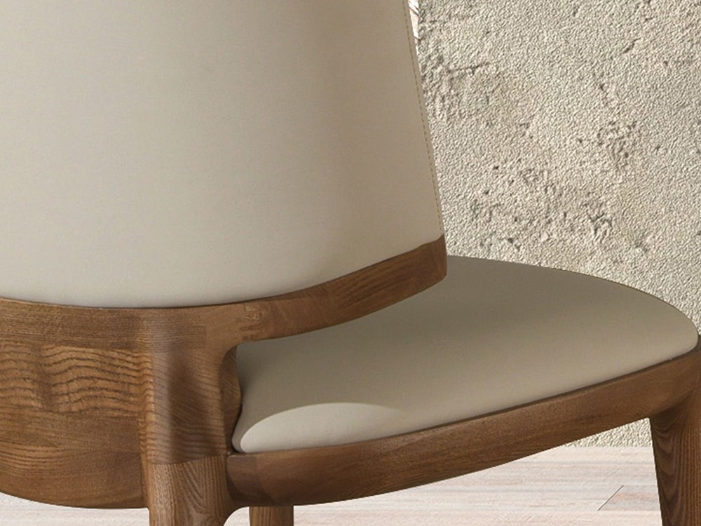 Detalle del tapizado polipiel crema y la madera en color nogal 4206 de Ángel Cerdá