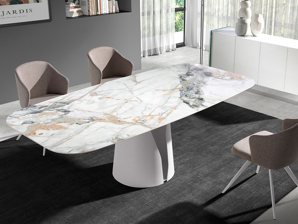 Combinación de sobre porcelánico con base de acero lacado, mesa 1135 de Ángel Cerdá