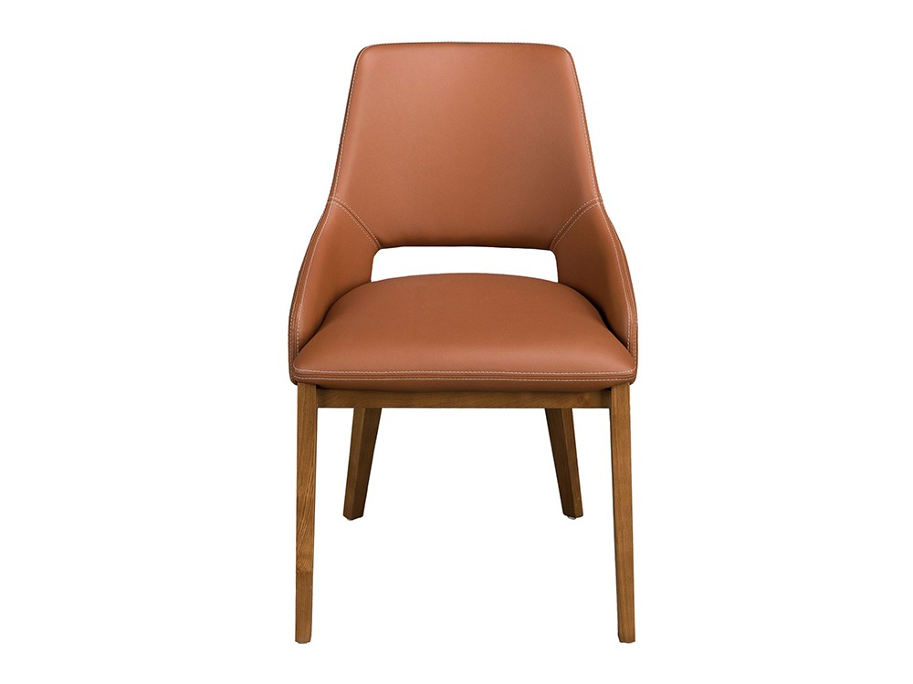 Sentada acogedora y confortable gracias a la espuma de poliuretano del asiento de la silla 4156 Ángel Cerdá