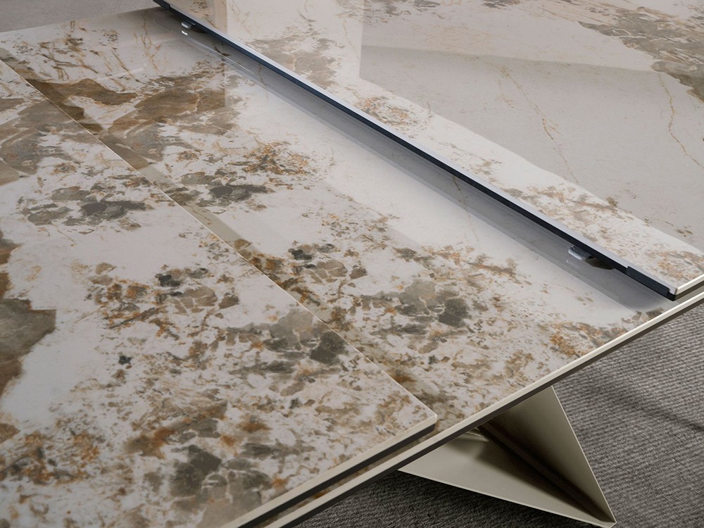 Detalle del sobre y extensión porcelánico Ángel Cerdá, mesa extensible 1114