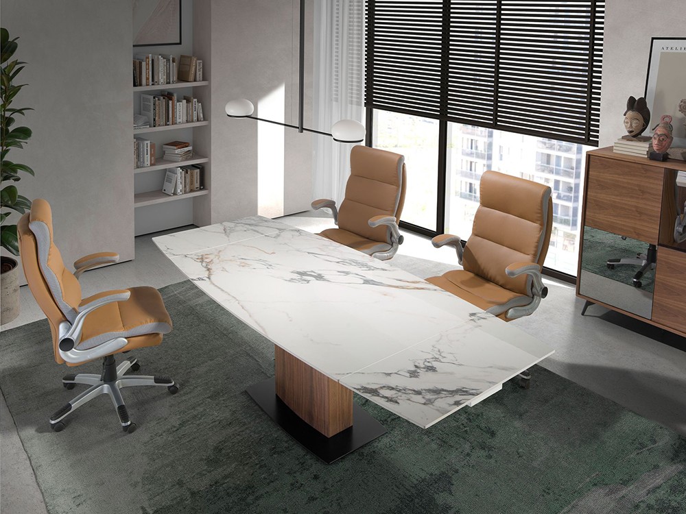 Combina el sillón giratorio 4141 de Ángel Cerdá con otras piezas de su colección de oficina