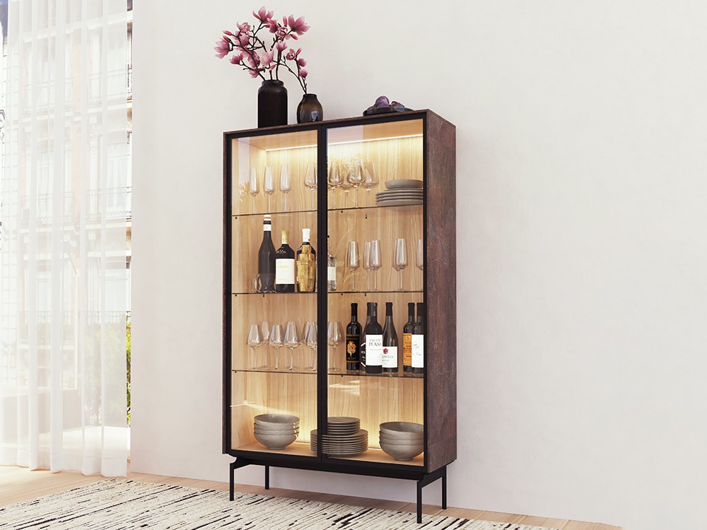 Vitrina alta con luz led 781 de Piñero y Cabrero