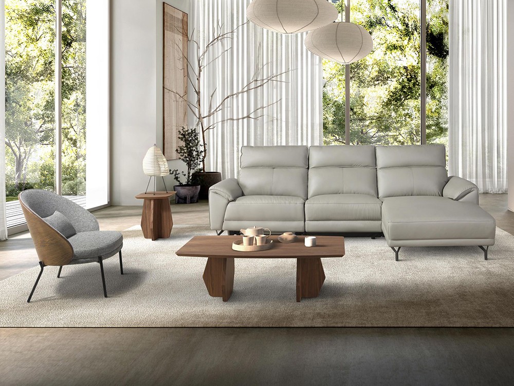 Combina la mesa auxiliar 2143 con otras piezas de la colección para salón de Ángel Cerdá