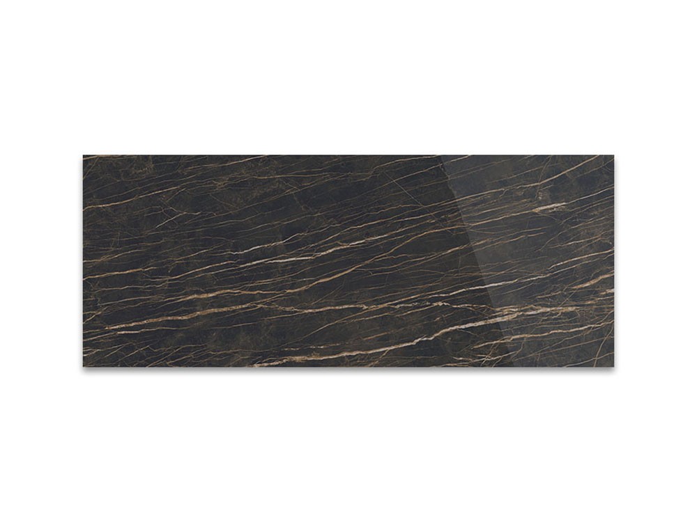 Sobre porcelánico portoro brill de Cattelan