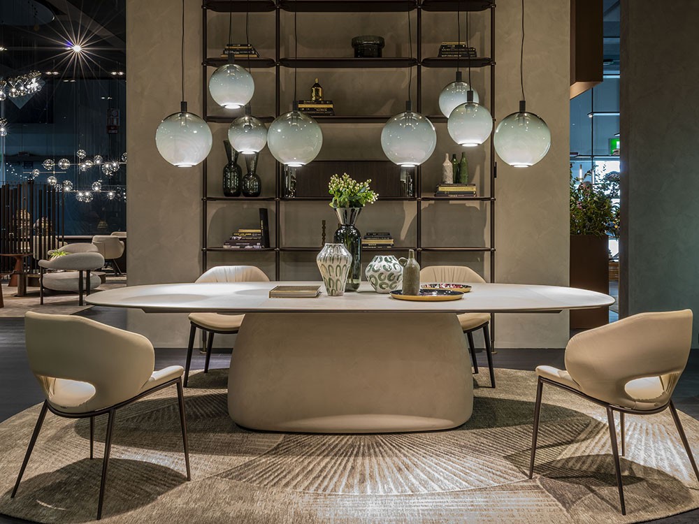 La mesa Botero Keramik está disponible en varios acabados porcelánicos de Cattelan
