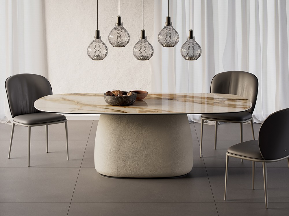 La mesa Botero Keramik disponible en varias medidas y acabados de Cattelan