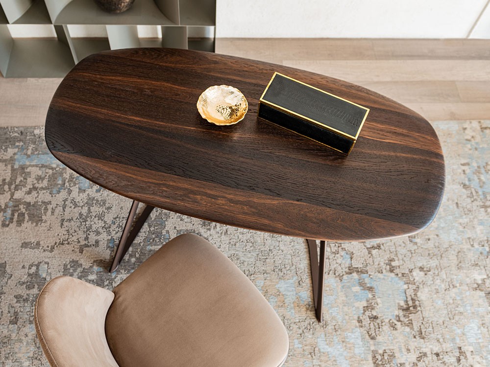 Elige entre los acabados roble o nogal Tahití de Cattelan