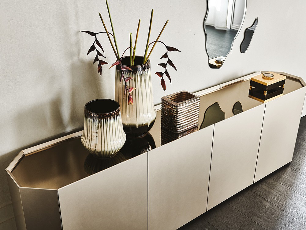 Diseño italiano para el aparador Chelsea de Cattelan