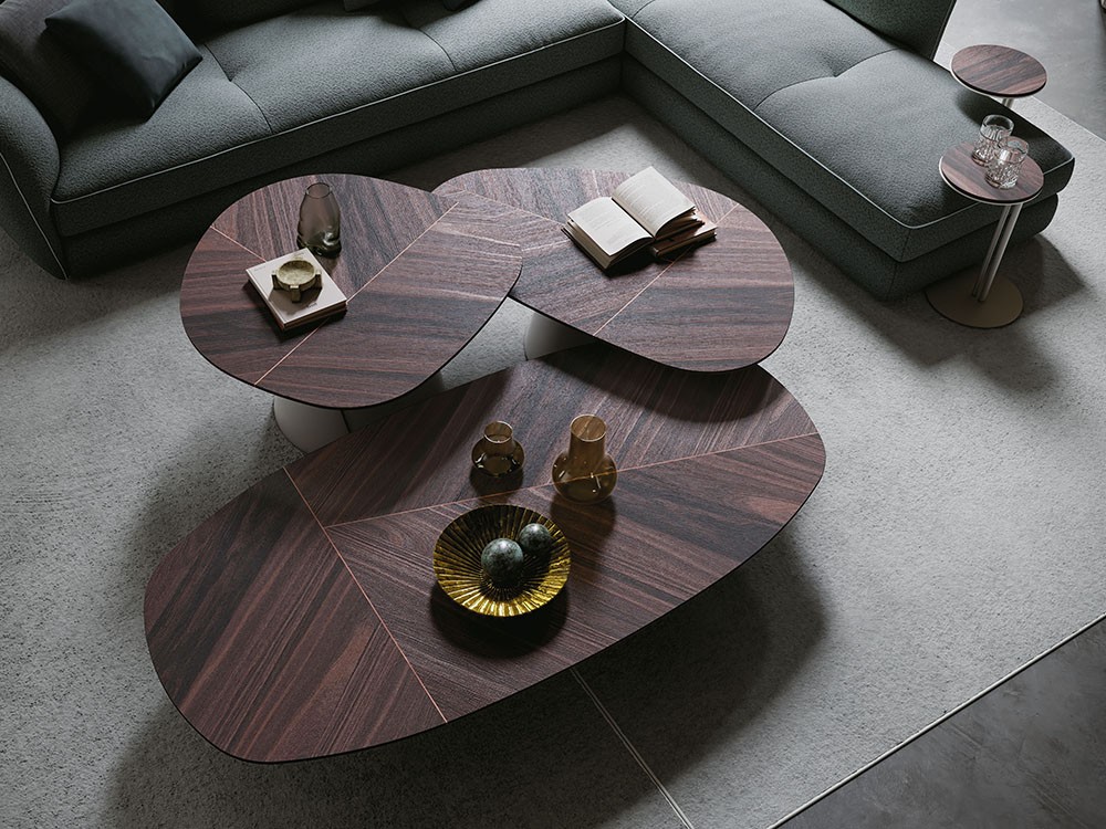 Combina la mesa Adrian con otras piezas de la colección de Cattelan