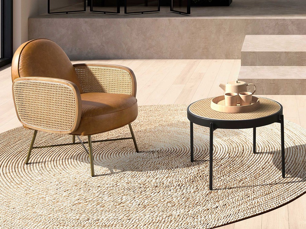 Sillón tapizado en piel natural 5162 de Ángel Cerdá