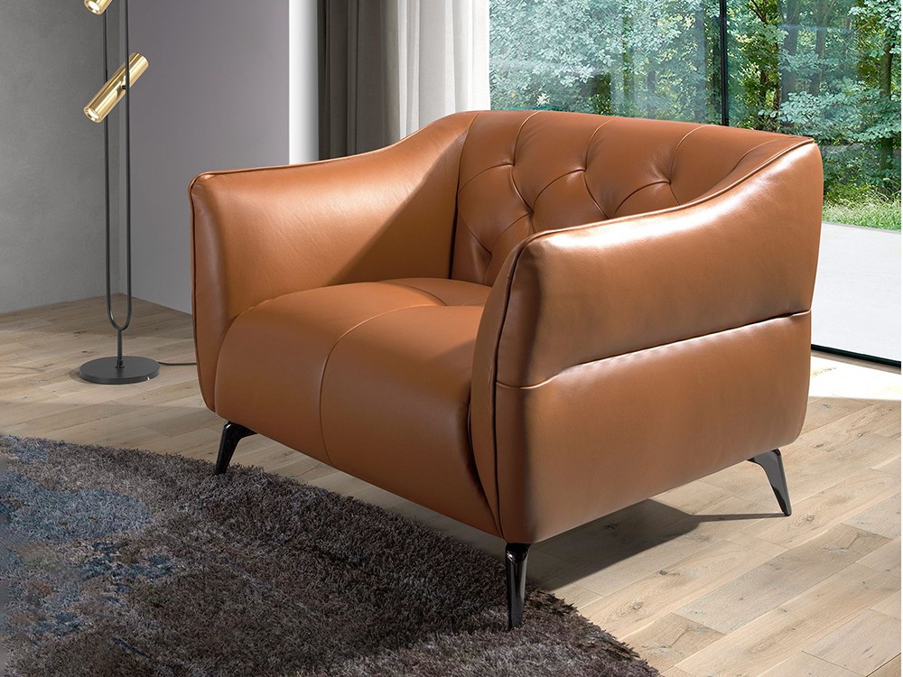 Sillón tapizado en piel capitoné 5098 de Ángel Cerdá