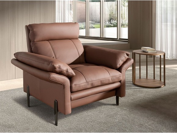 Sillón tapizado en piel 5173 de Ángel Cerdá