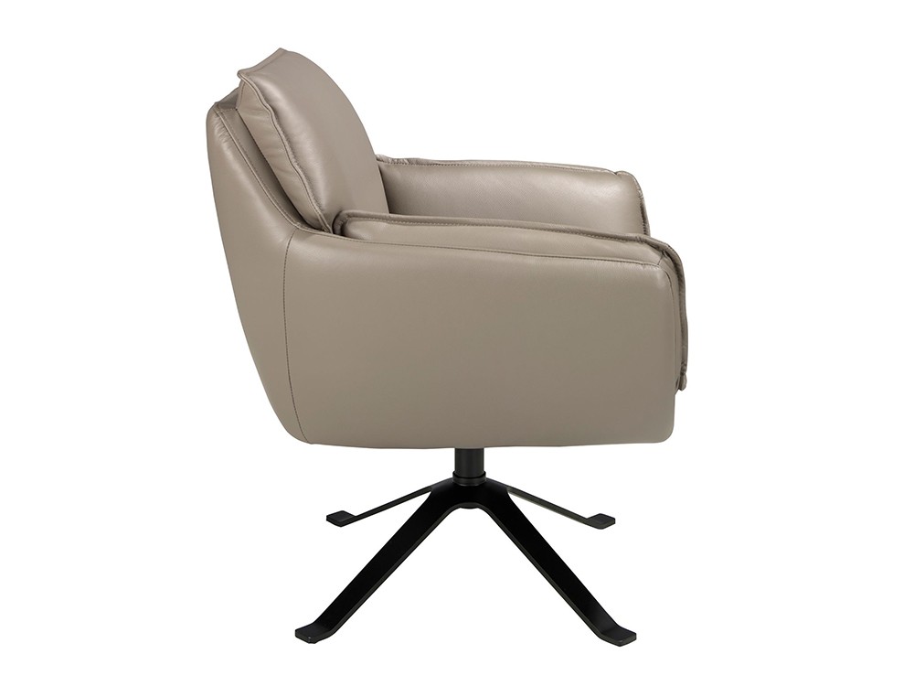 Estructura de acero negro de Ángel Cerdá 5125