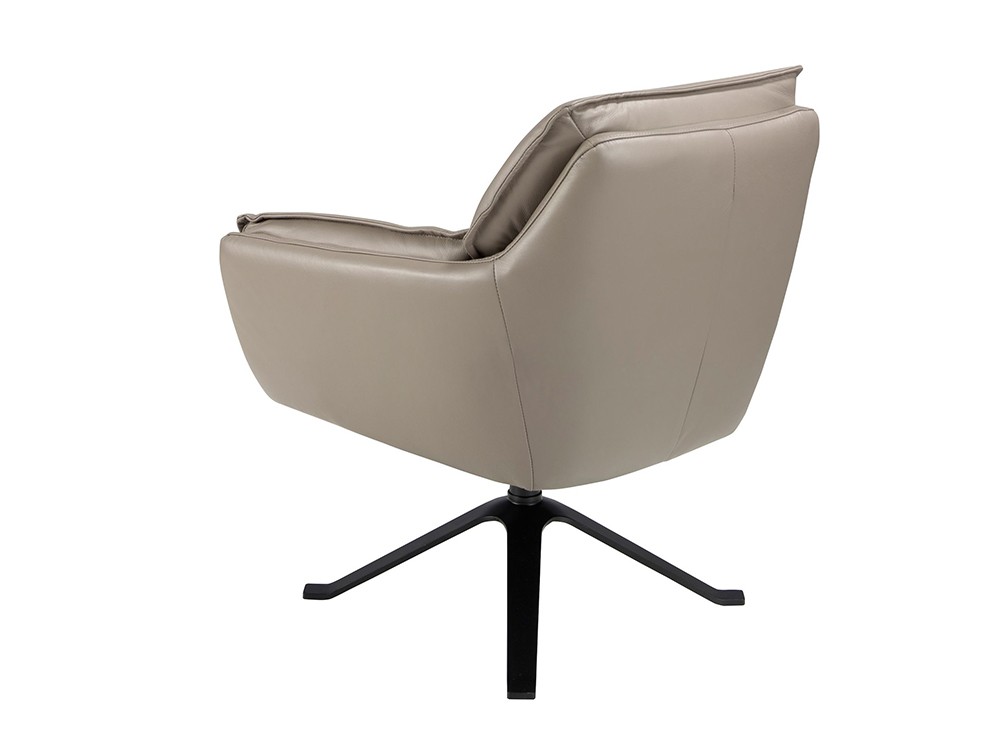 Tapizado en piel natural de origen vacuno en color gris oscuro, sillón de Angel Cerdá 5125