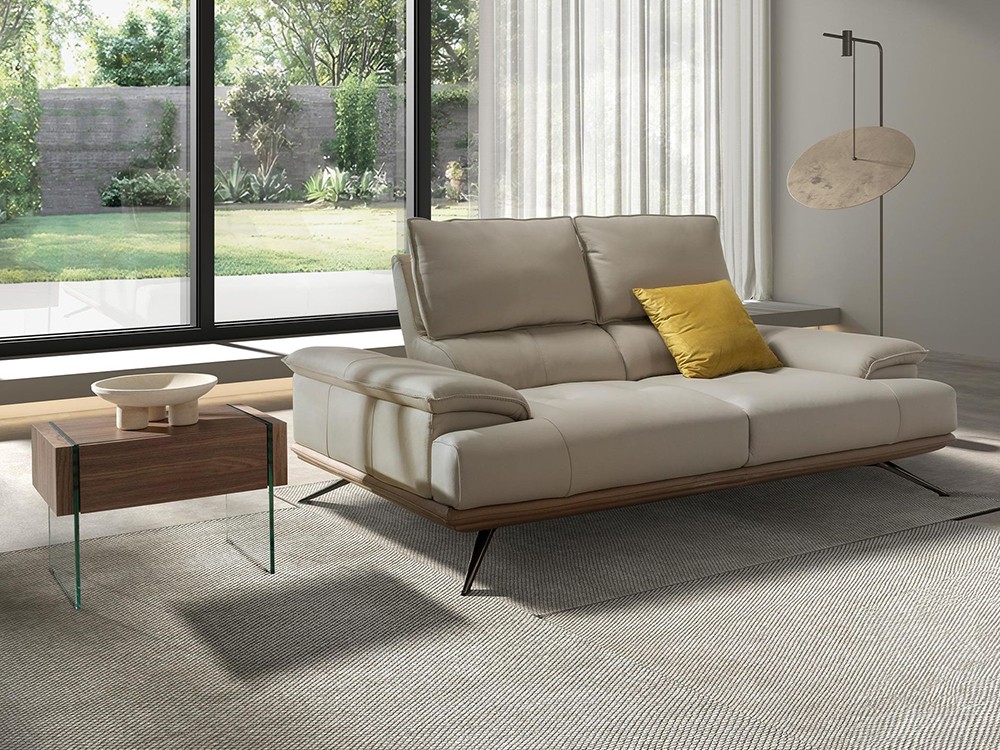 Confortable gracias a sus grandes cojines, sofá 6248 o 6247 de Ángel Cerdá