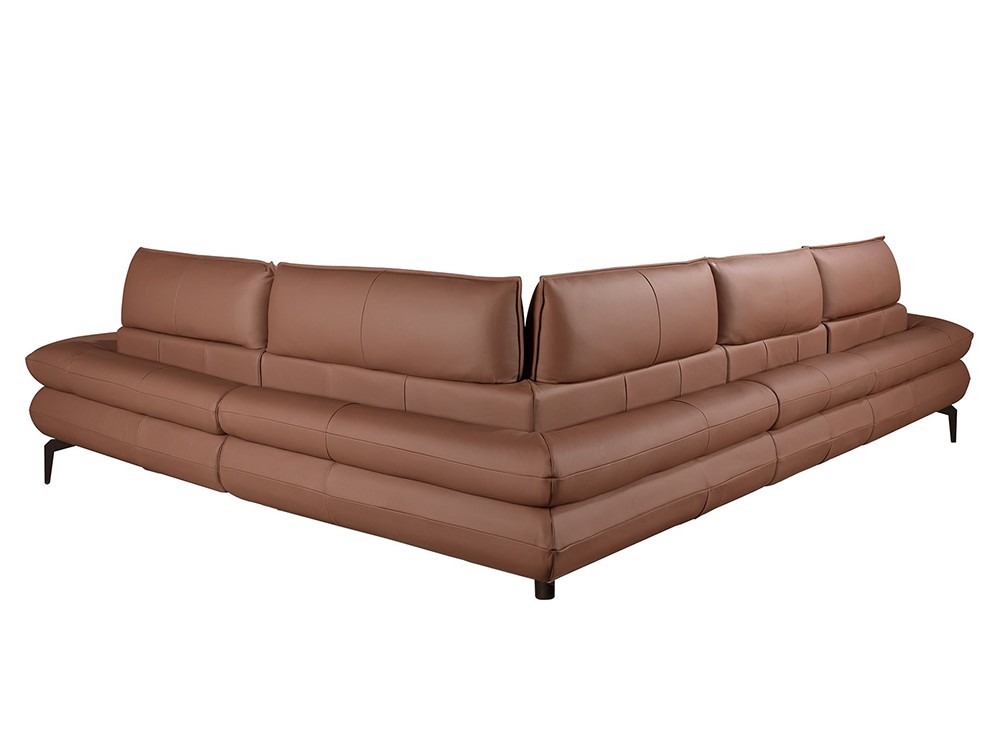 Con patas de acero inoxidable negro y detalle de madera, sofá rincón 6239 de Ángel Cerdá