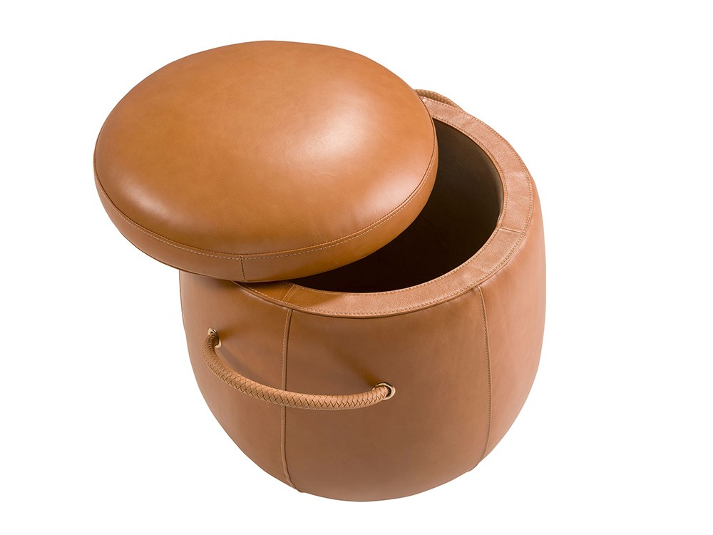 Con tapa que permite usar su interior como almacenaje 5172 de Ángel Cerdá