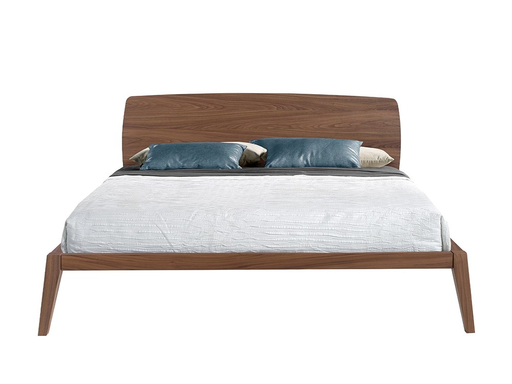 Combina la cama 7178 de Ángel cerdá con otras piezas de la colección de dormitorio