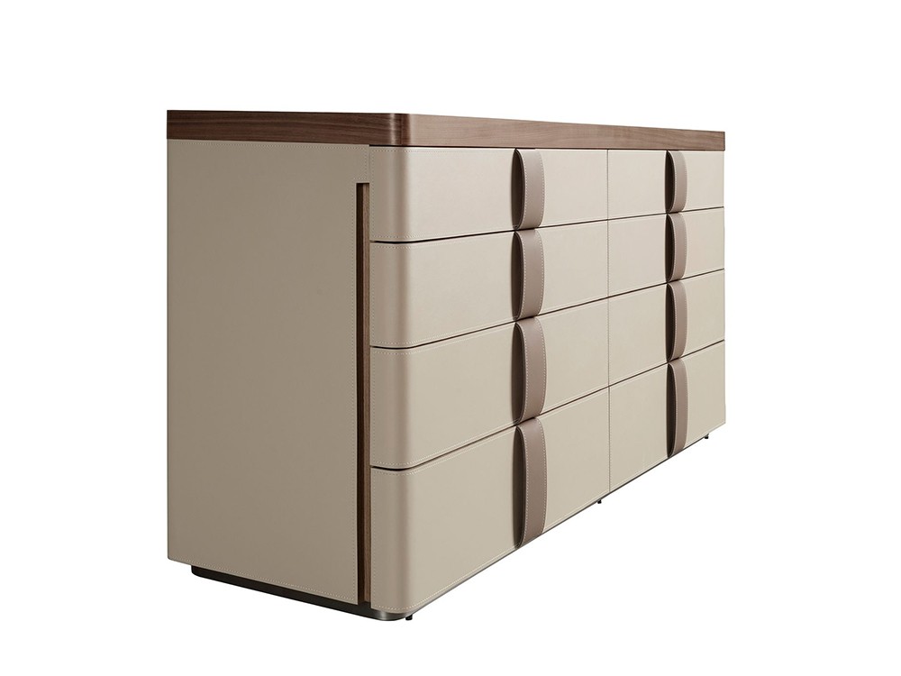 Cómoda tapizada en piel con chapa de nogal 7203 de Ángel Cerdá