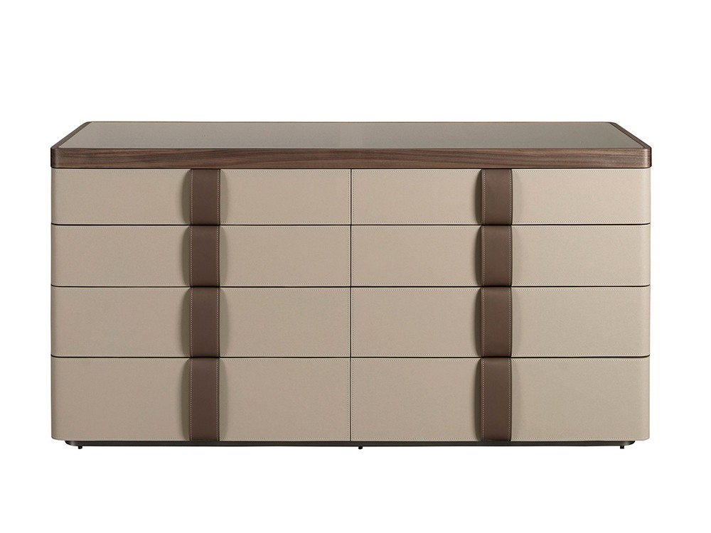 Cómoda con ocho cajones de apertura suave 7203 de Ángel Cerdá