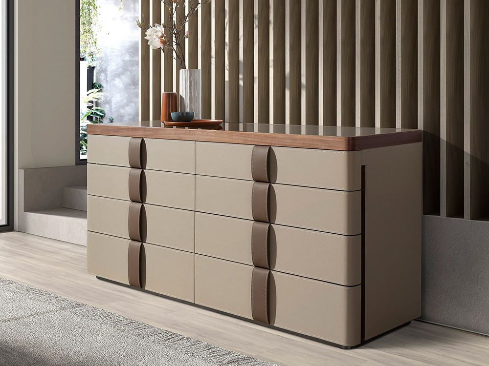 Cómoda con ocho cajones 7203 de Ángel Cerdá