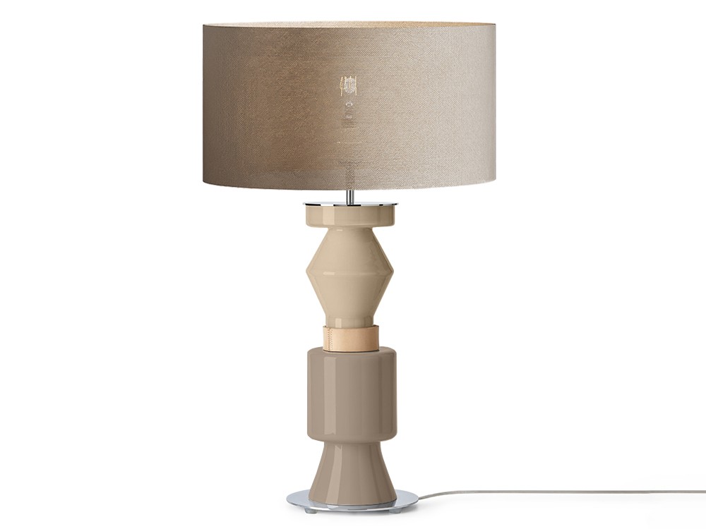 Puedes personalizar la lámpara Kitta Ponn en los colores de la carta de Aroma