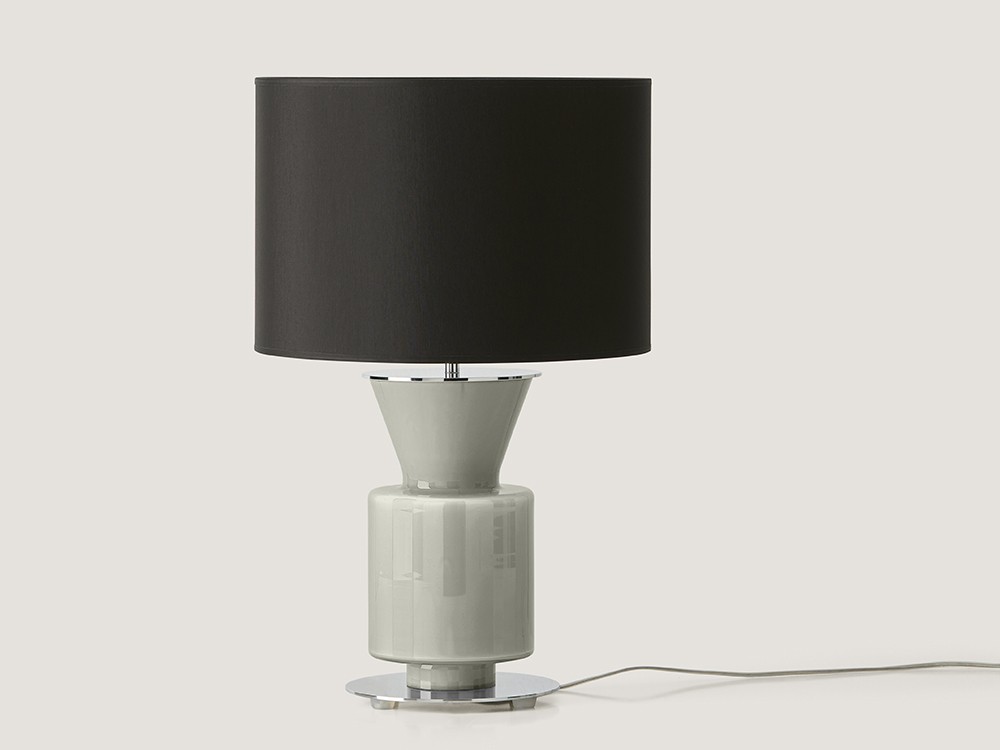 pie de lámpara de cristal pintado a mano en color verde mole Ponn de Aromas