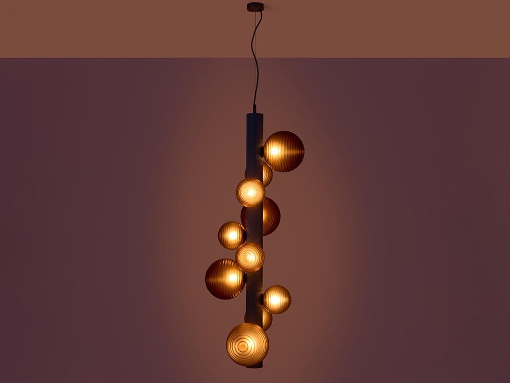 Lámpara de diseño con 10 luces Lera de Aromas.