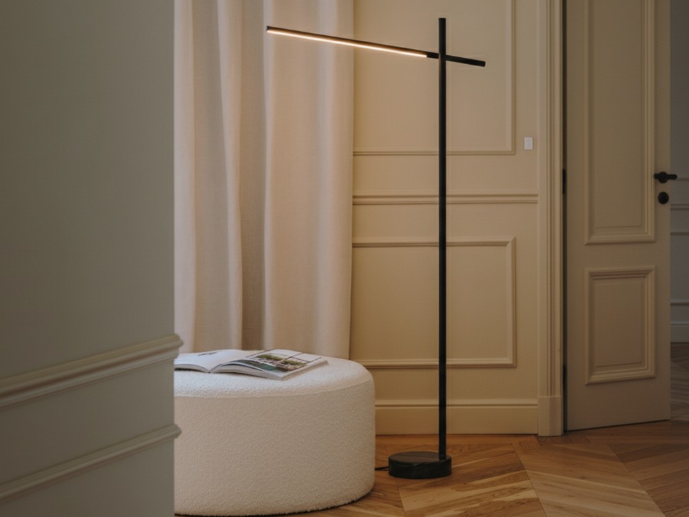 Lámpara de pie regulable con base de mármol Tubs de Leds C4 Lámpara de pie regulable con base de mármol Tubs de Leds C4