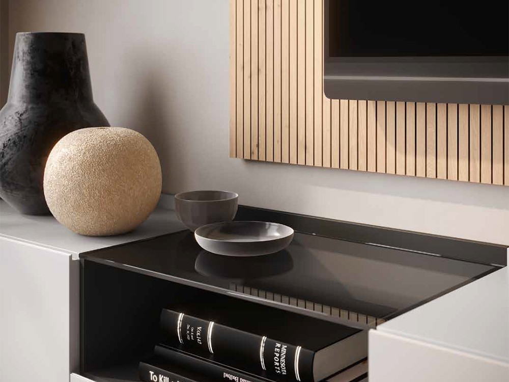 Detalle del módulo con tapa de cristal templado transparente de la colección Replay de García Sabaté