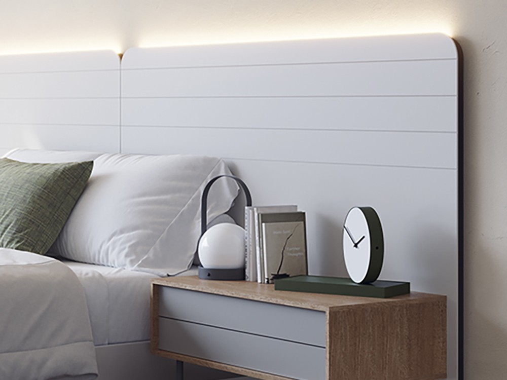 Combina la chapa natural con laca mate en la composición Nano Chic 002 de García Sabater