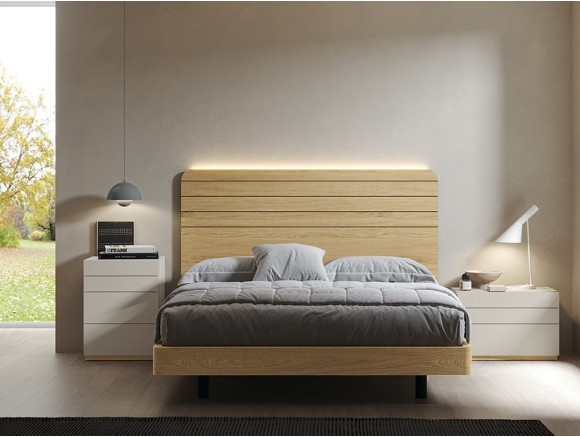 Dormitorio Nano Class chic 004 en chapa natural con luz led superior de García Sabaté