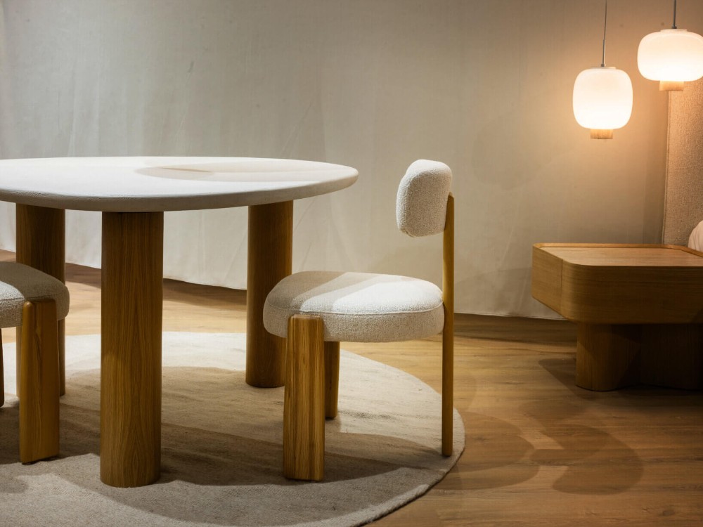 combina la silla de comedor Lea con otros muebles de la colección Everyday Mediterranean de Unika