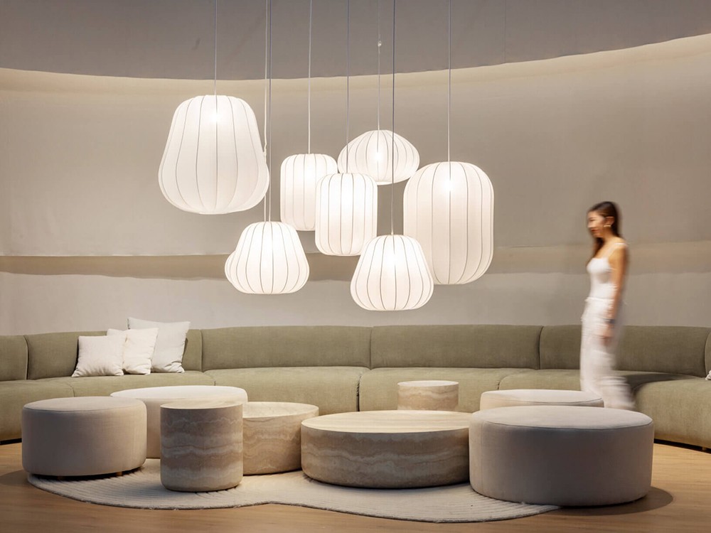 Combina la lámpara Lumi con otras piezas de la colección Everyday Mediterranean de Unika