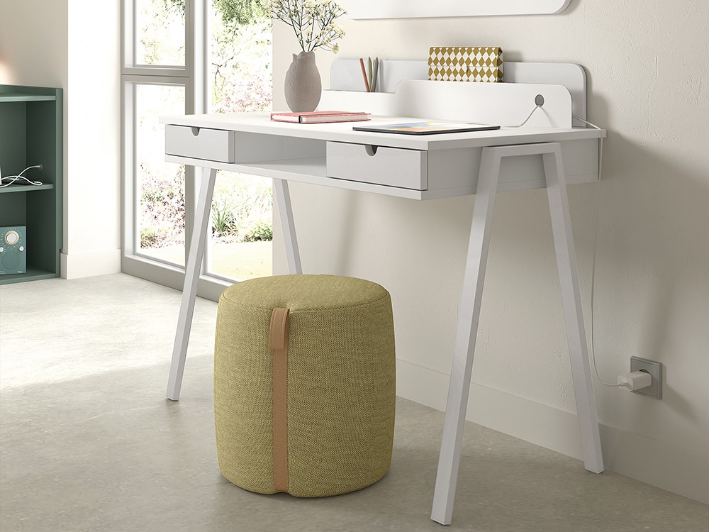 Puedes elegir el color de los cajones y patas entre los colores que te ofrecemos de la colección Advance Glicerio Chaves