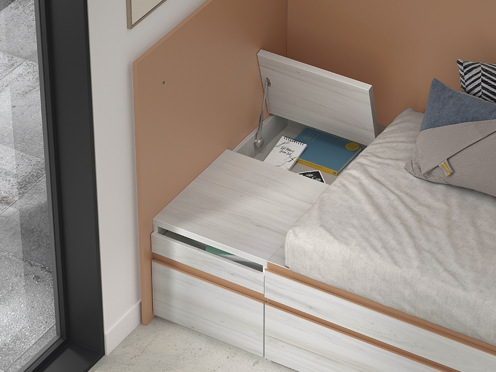 En la parte trasera tiene un práctico espacio de almacenaje con puerta abatible AD052 Glicerio Chaves