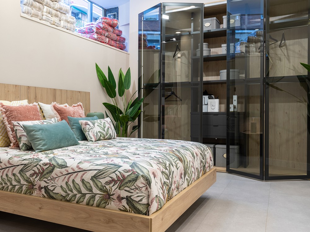 Armario puertas cristal Tegar | OUTLET Pure Designs